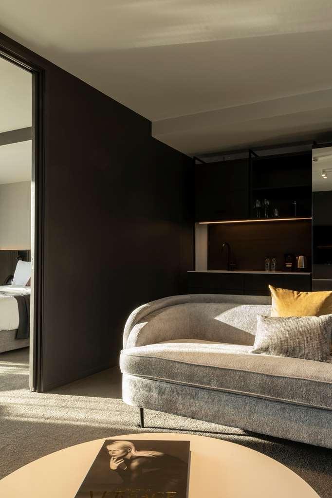The Mayfair Christchurch Camera foto The interior of a typical apartment